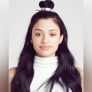 Chloe + Isabel Silver Toned Bun Cuff